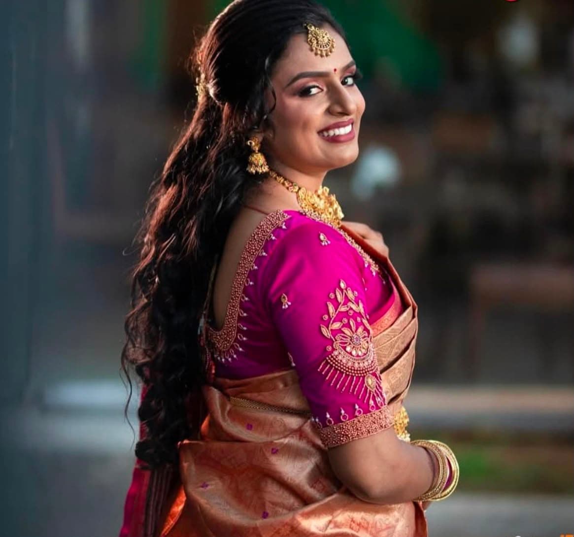 blouse hand aari work